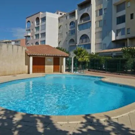 Cap D'agde: Joli T2 Climatise A 50m Plage, 4 Pers - Fr-1-607-227 * Agde