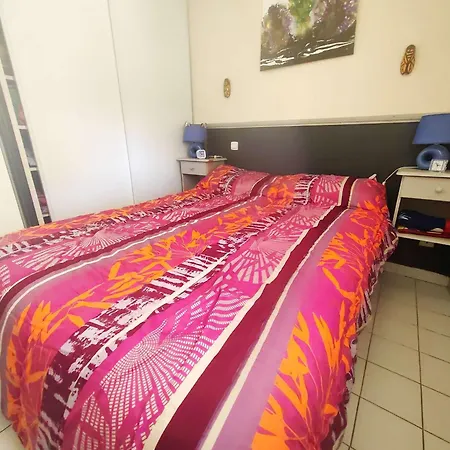 T2 Près De La Sans Parking Privé - Fr-1-607-227