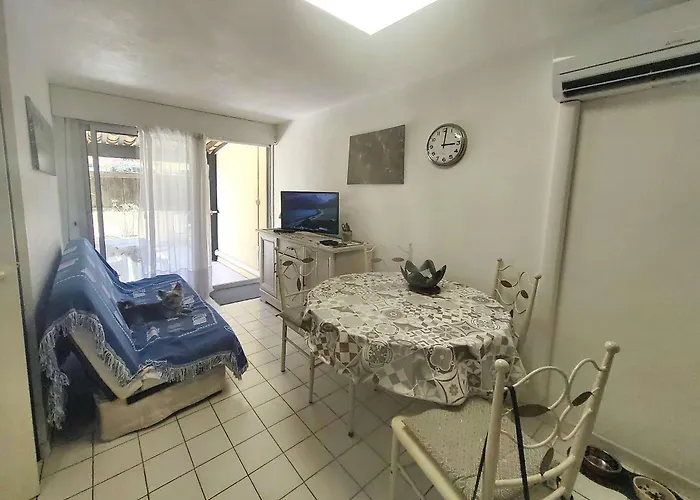 T2 Près De La Sans Parking Privé - Fr-1-607-227 Agde