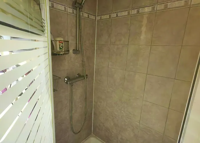 T2 Près De La Sans Parking Privé - Fr-1-607-227 Appartamento Agde